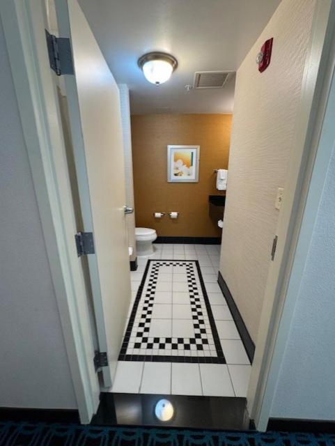Fairfield Inn By Marriott Morgantown Exterior photo