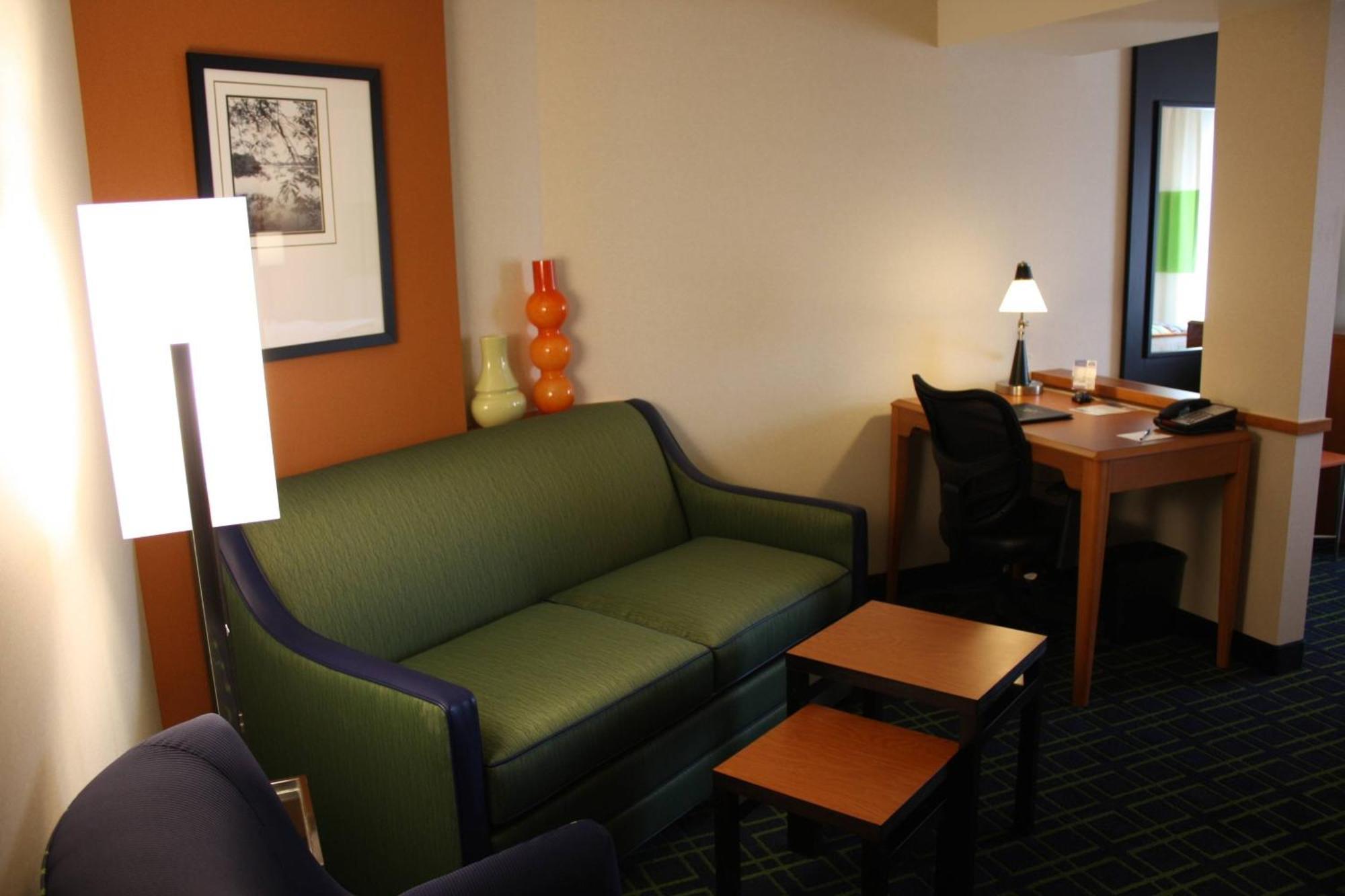 Fairfield Inn By Marriott Morgantown Exterior photo