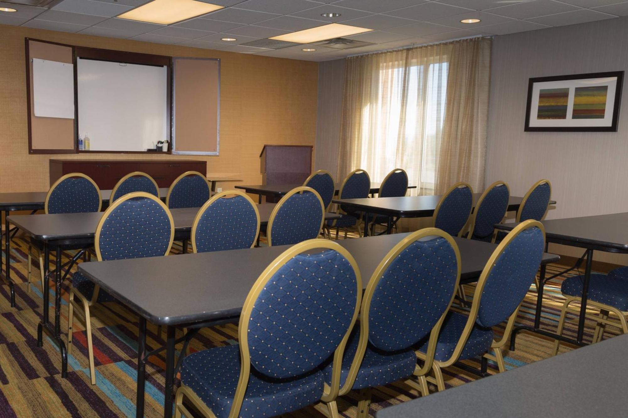 Fairfield Inn By Marriott Morgantown Exterior photo